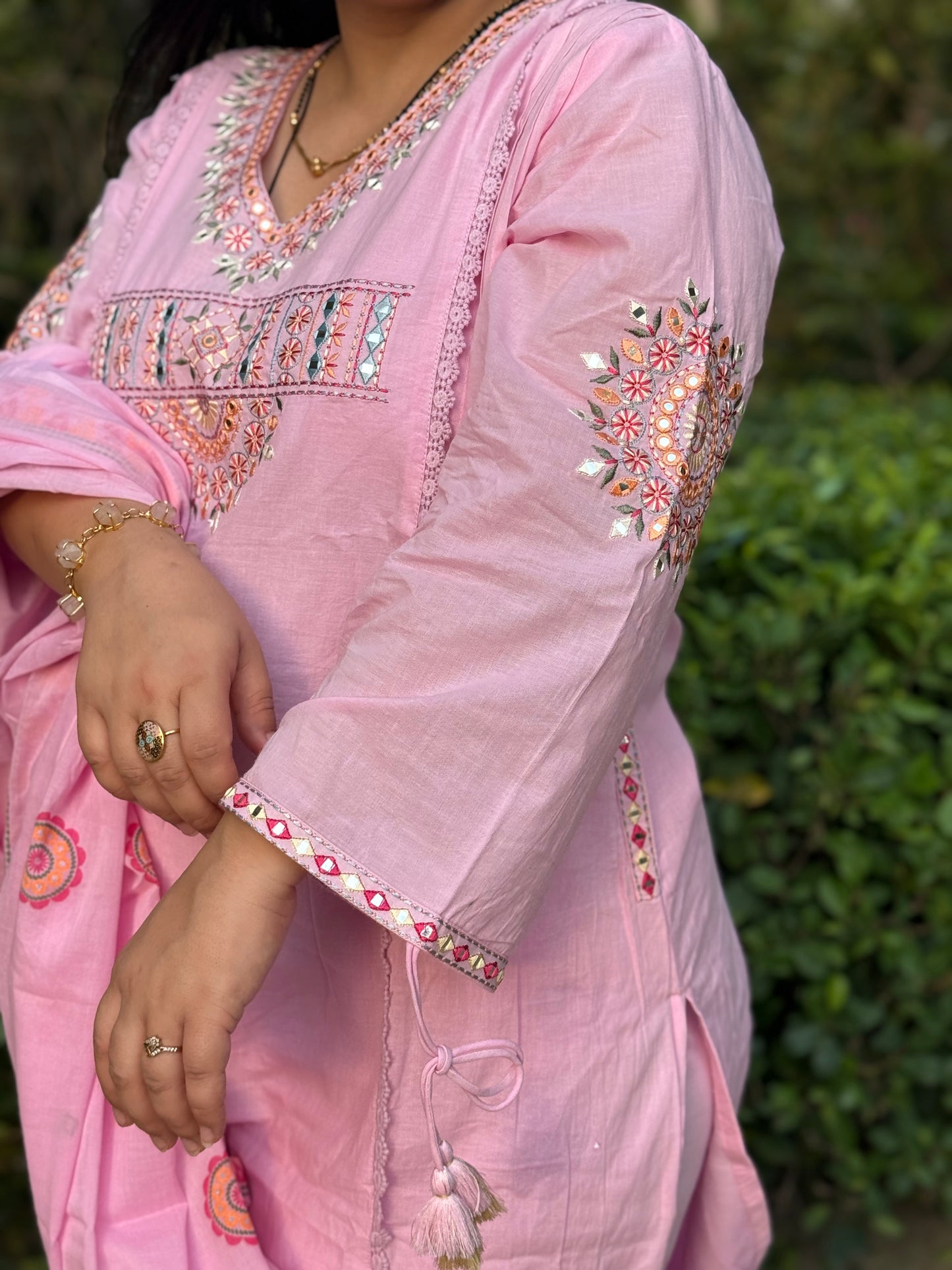 Kasumbi Gulabo