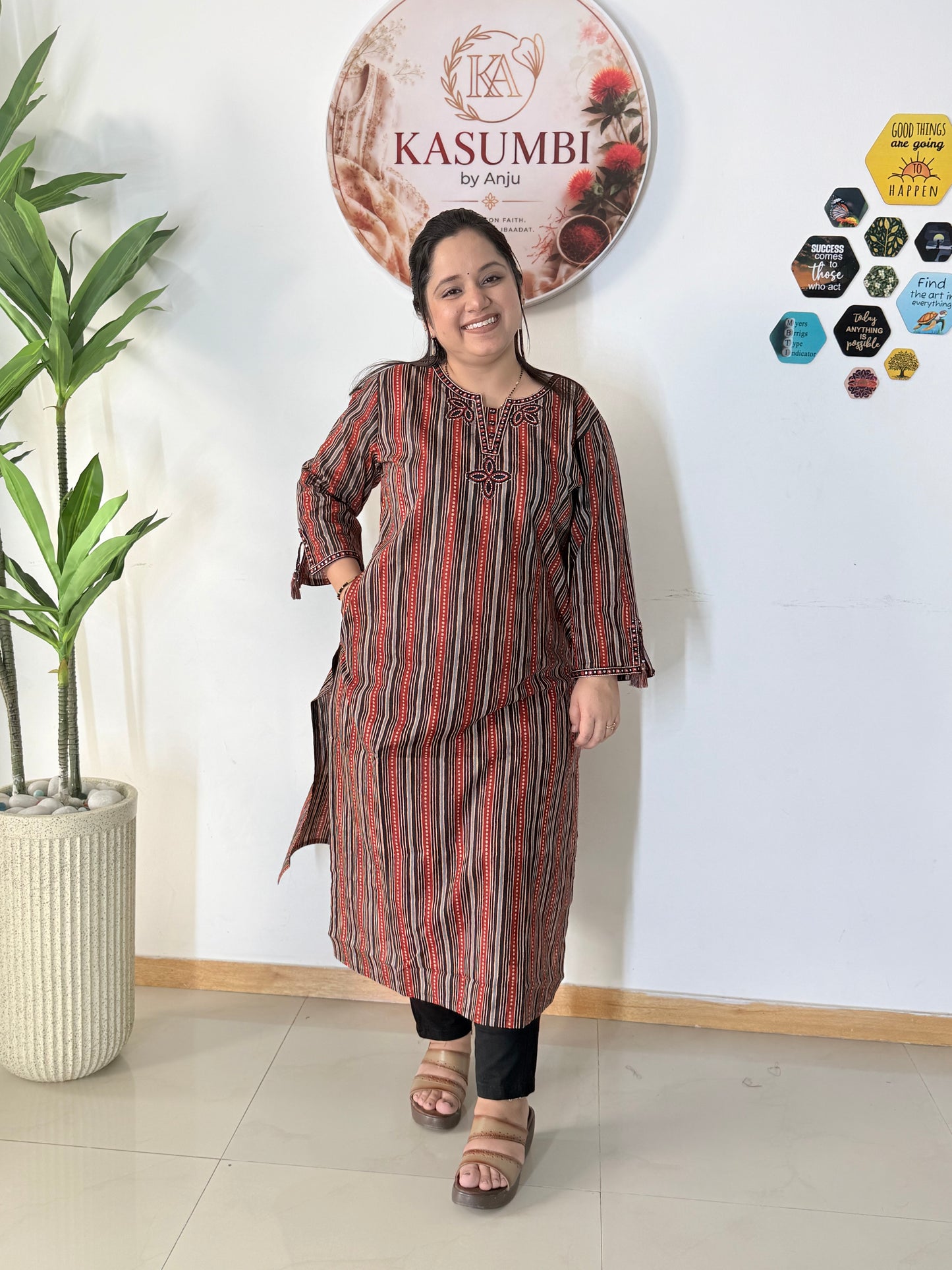 Kasumbi Stripe kurti