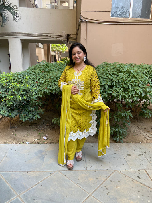 Kasumbi Noor-e-Sabz