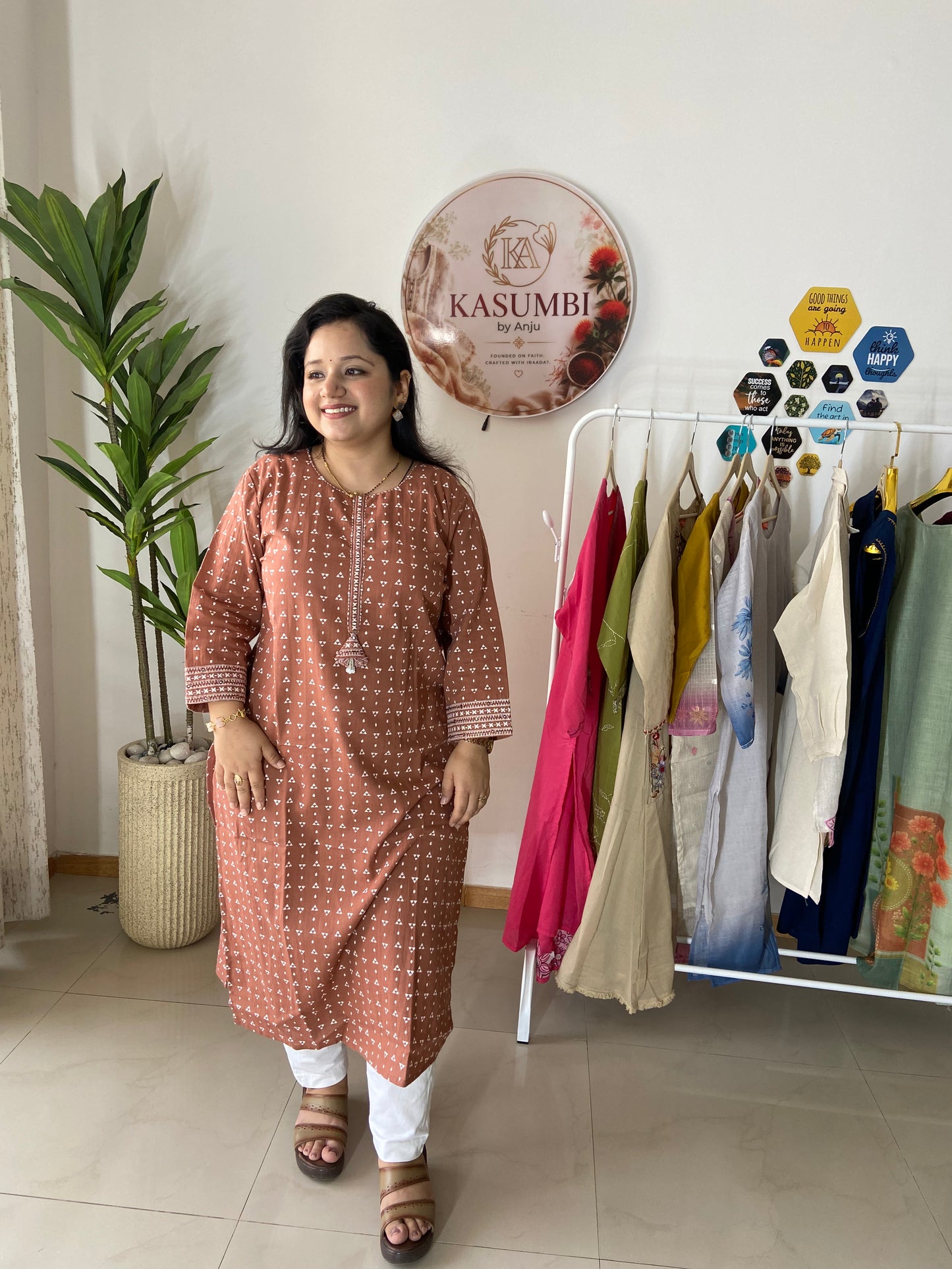 Kasumbi Peach Kurti