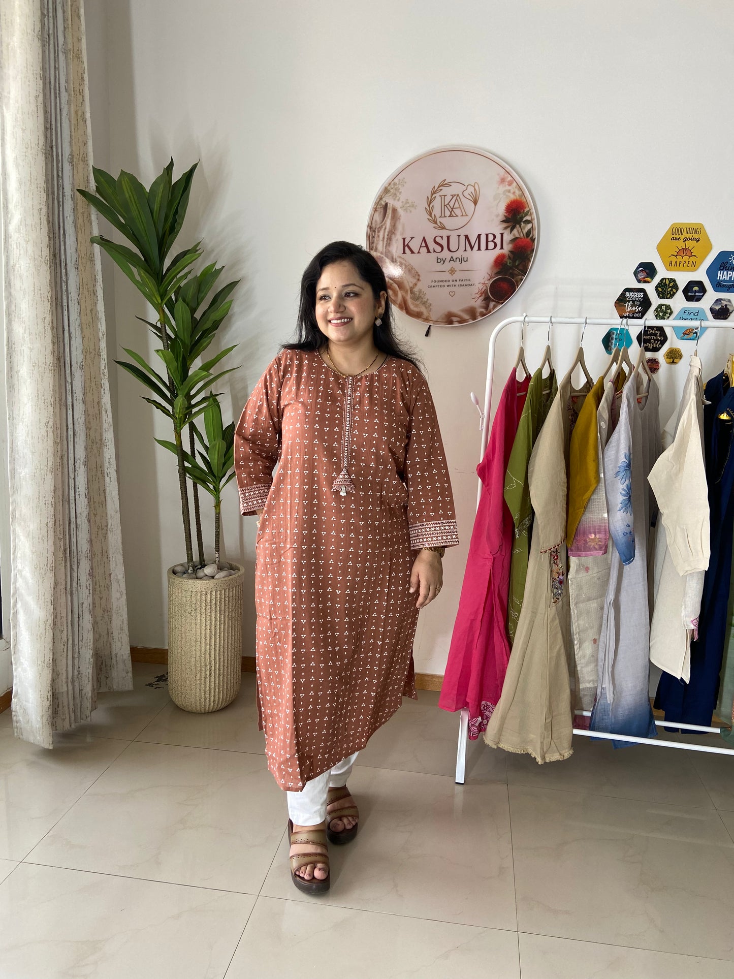 Kasumbi Peach Kurti
