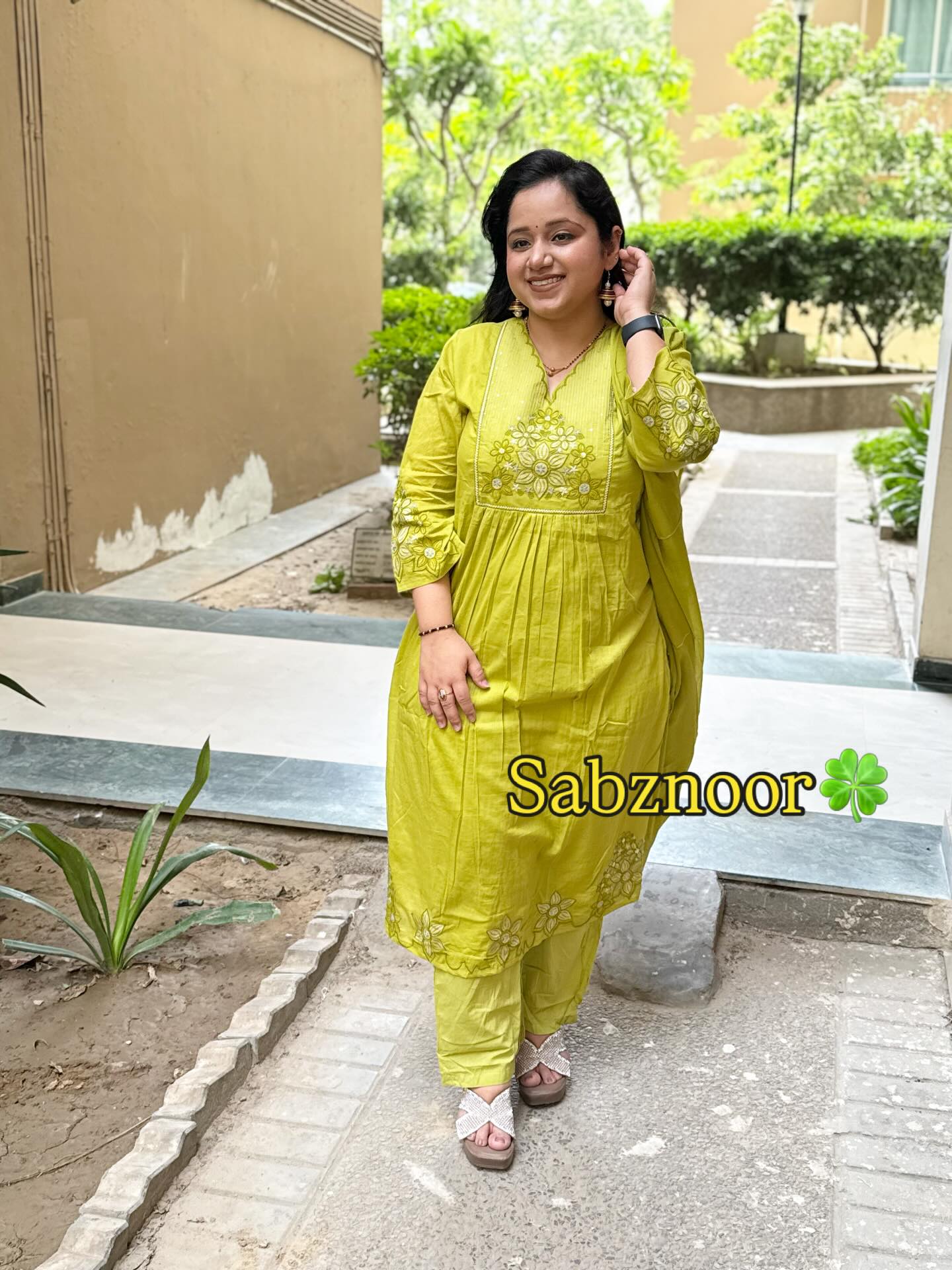 Kasumbi Gulrukh & Sabznoor