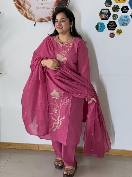 Kasumbi Pink Work